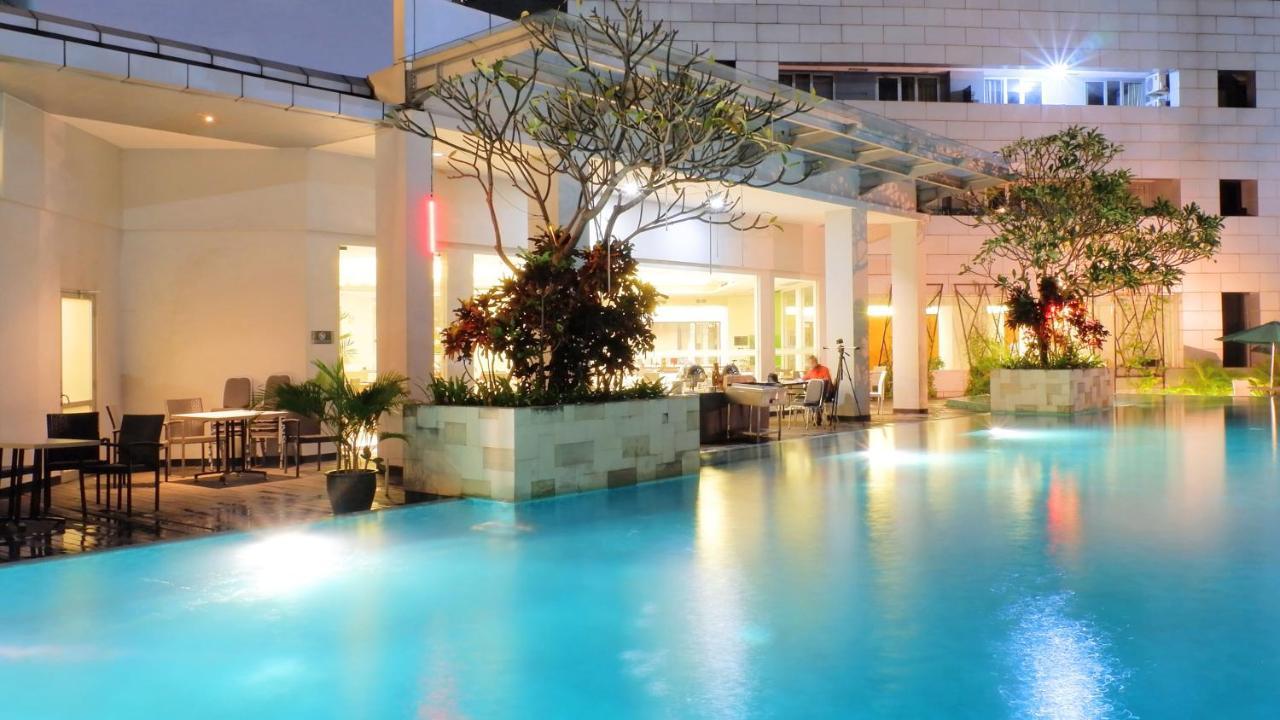 El Hotel Jakarta Exterior photo