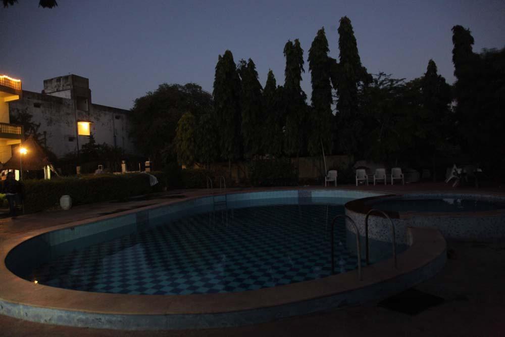 Amrutham Hotel Pushkar Exterior photo