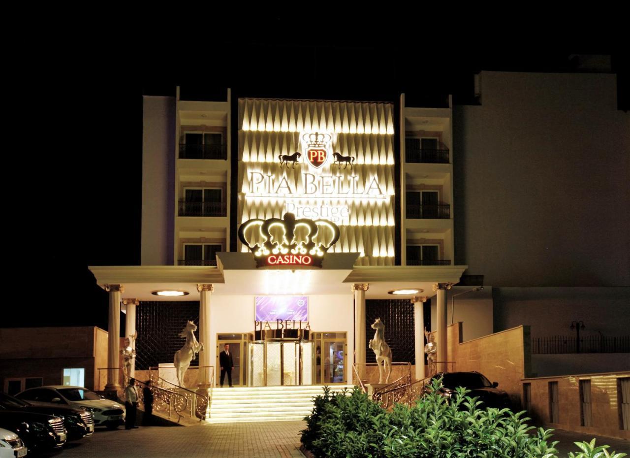Hotel Pia Bella Kyrenia  Exterior photo