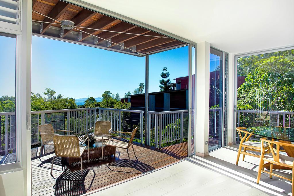 Outrigger Little Hastings Street Villas & Penthouses Noosa Heads Exterior photo