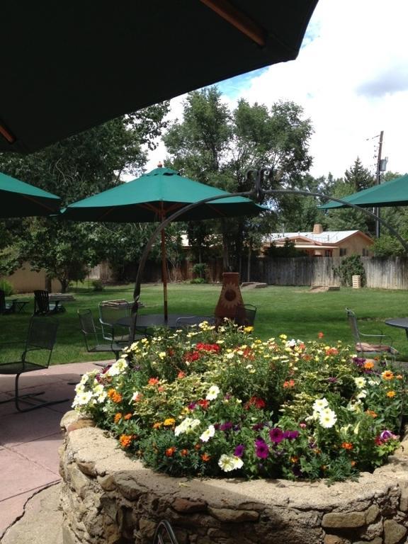 El Pueblo Lodge Taos Exterior photo