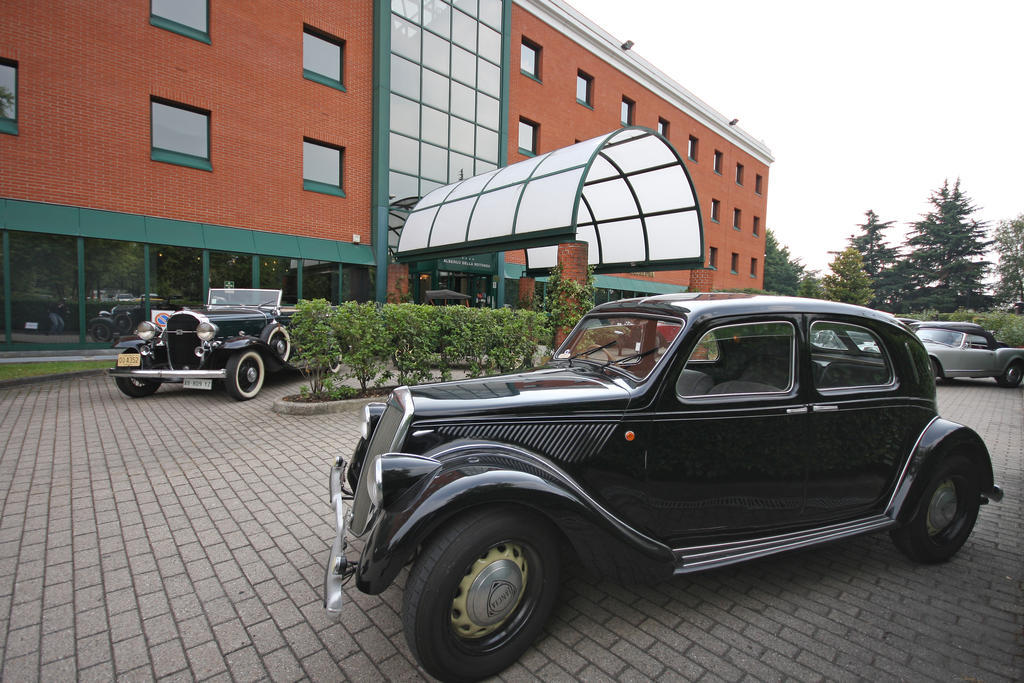 Hotel Della Rotonda Saronno Exterior photo