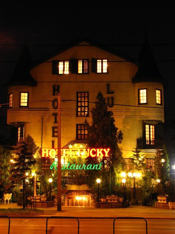 Lucky Hotel Budapest Exterior photo