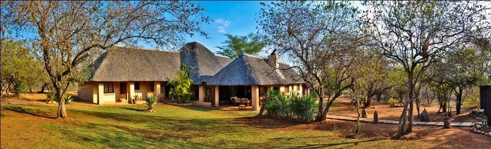 Royal Kruger Lodge Marloth Park Exterior photo