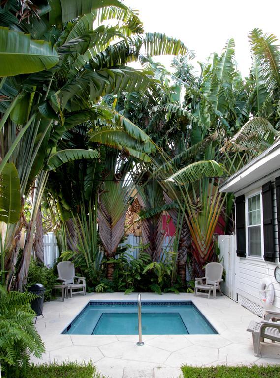 An Island Oasis Bed & Breakfast Key West Exterior photo