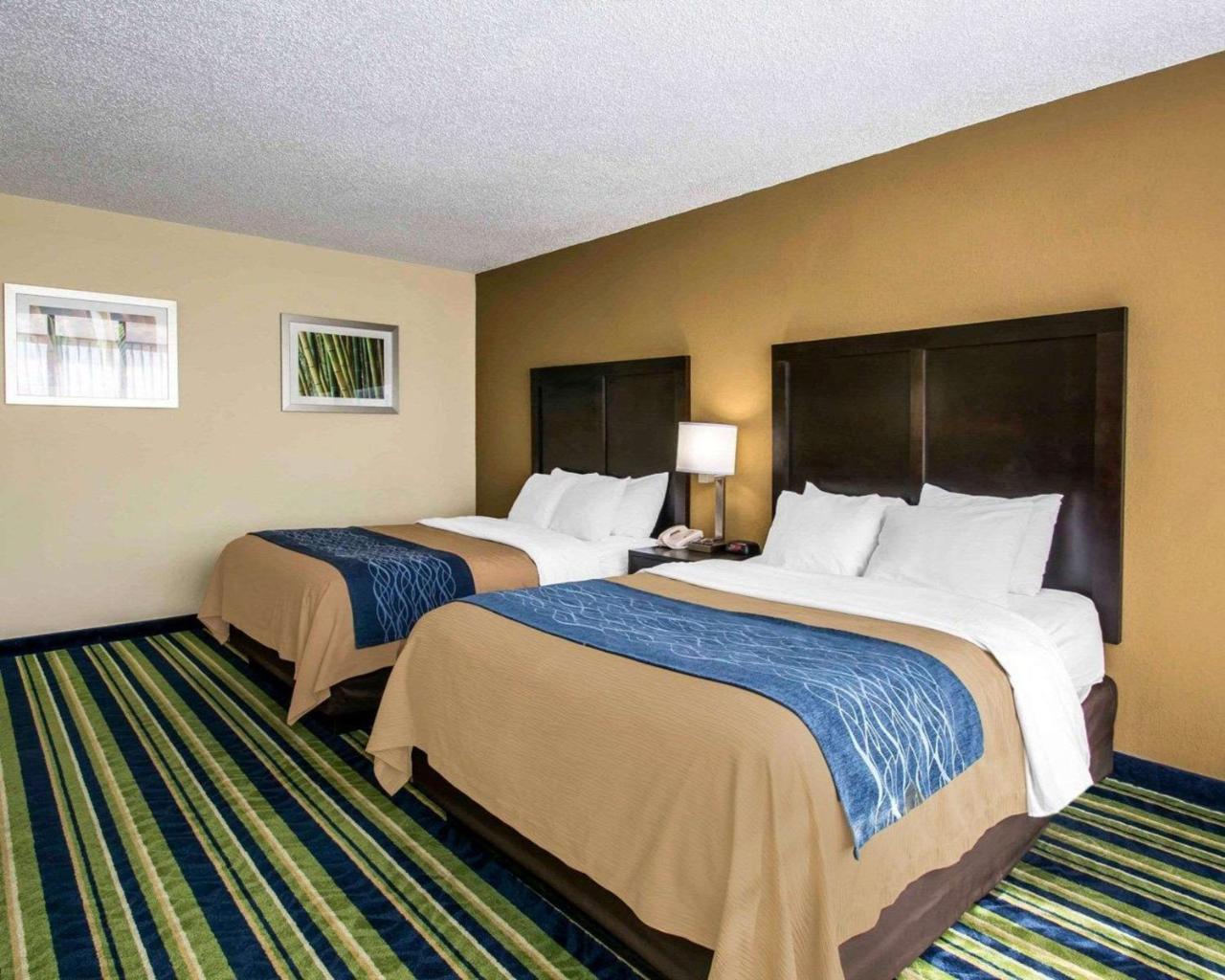 Comfort Inn & Suites - Lantana - West Palm Beach South Exterior photo