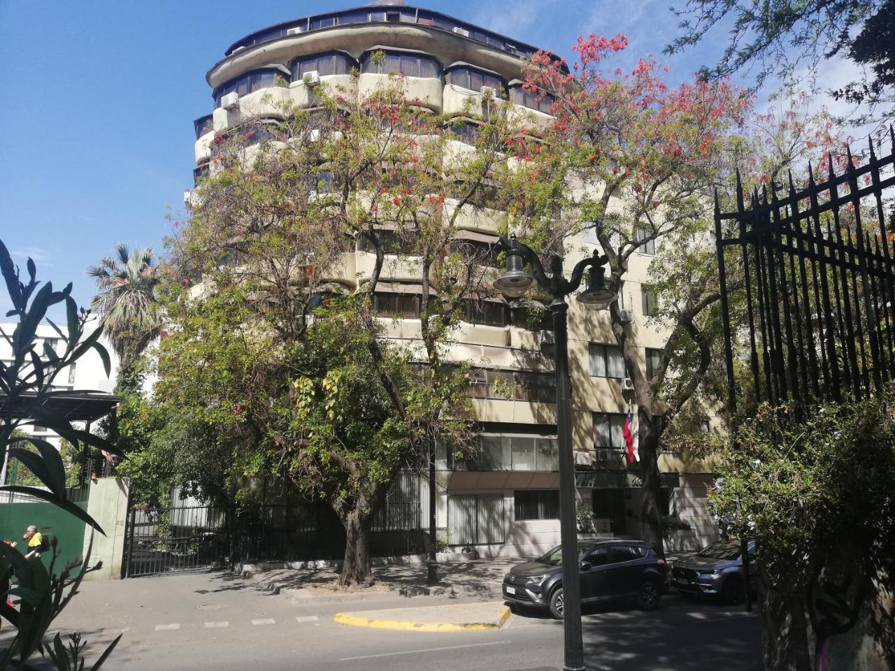 Hotel Montecarlo Santiago Exterior photo