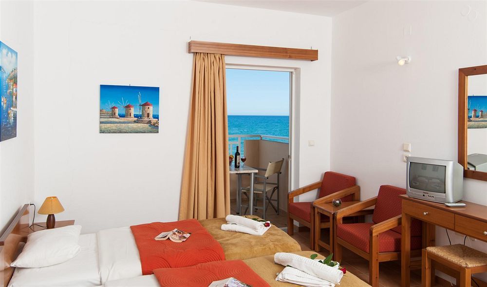 Batis Beach Hotel Rethymno  Exterior photo