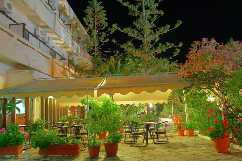 Esperides Hotel Ierapetra  Exterior photo