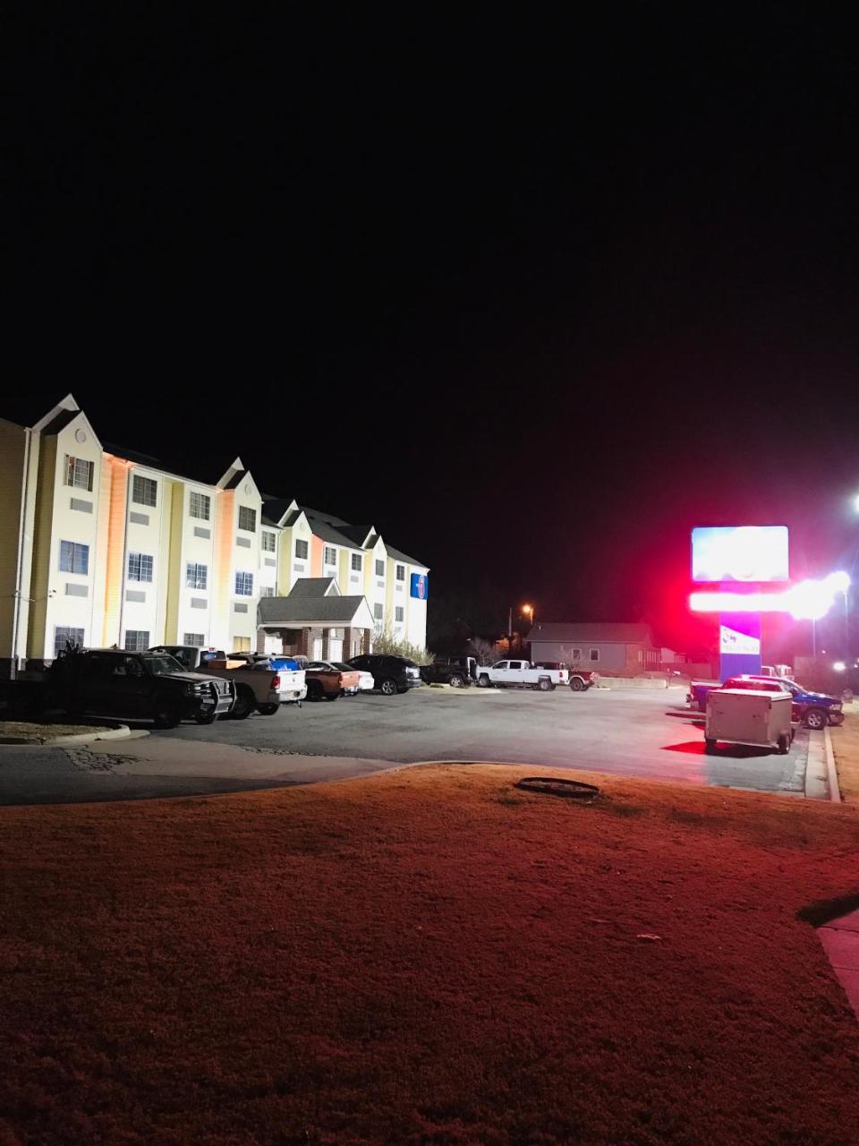 Motel 6 Bartlesville Exterior photo