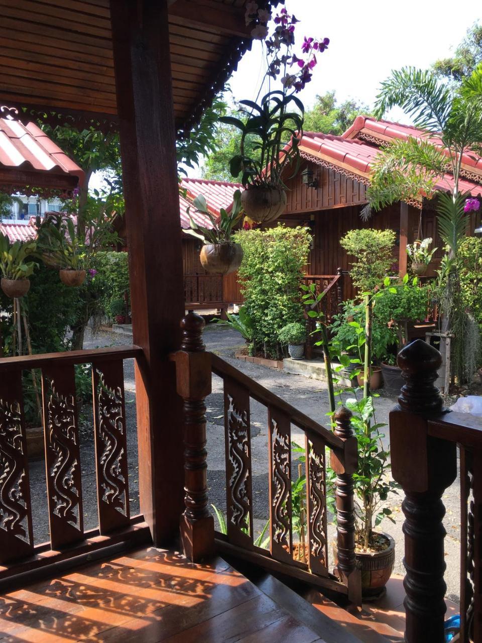 Hua Hin Lap Lae Resort Exterior photo