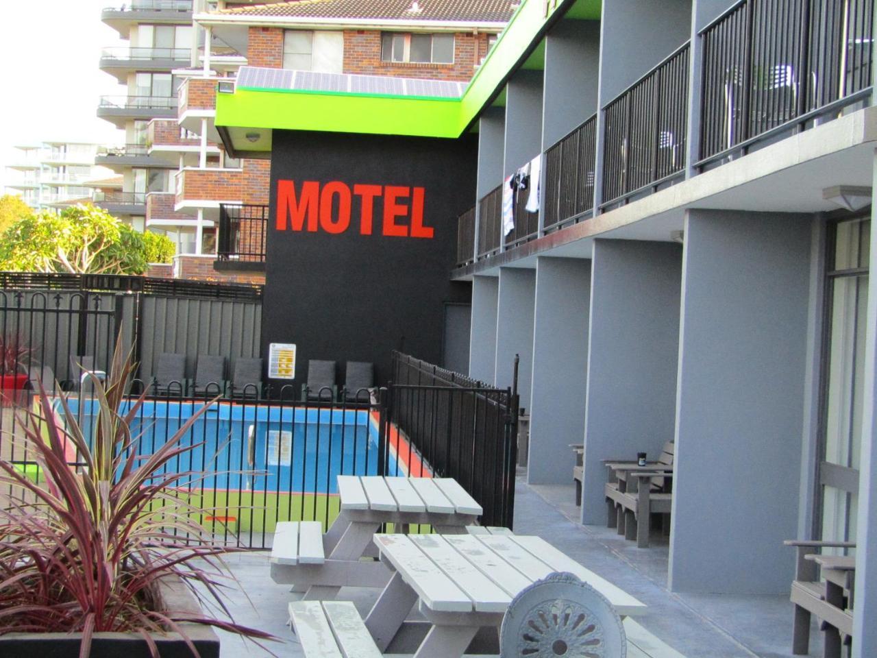 Le George Motel Port Macquarie Exterior photo
