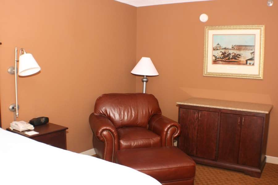 Wingate By Wyndham Baltimore BWI Airport Room photo