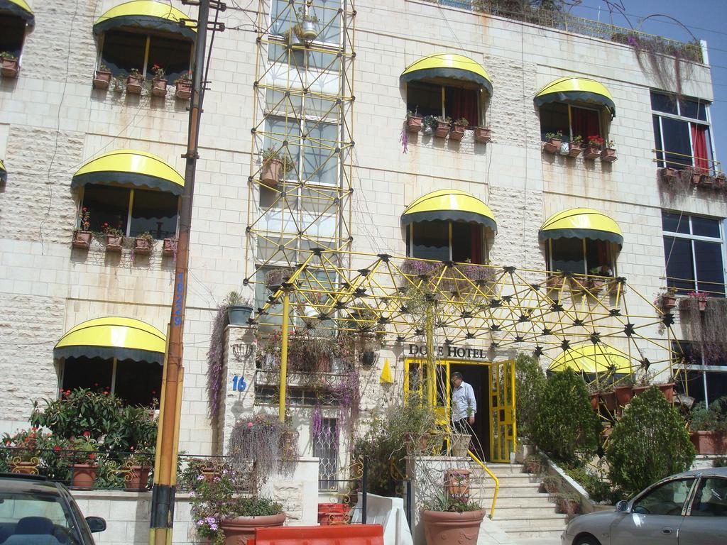 Dove Hotel Amman Exterior photo