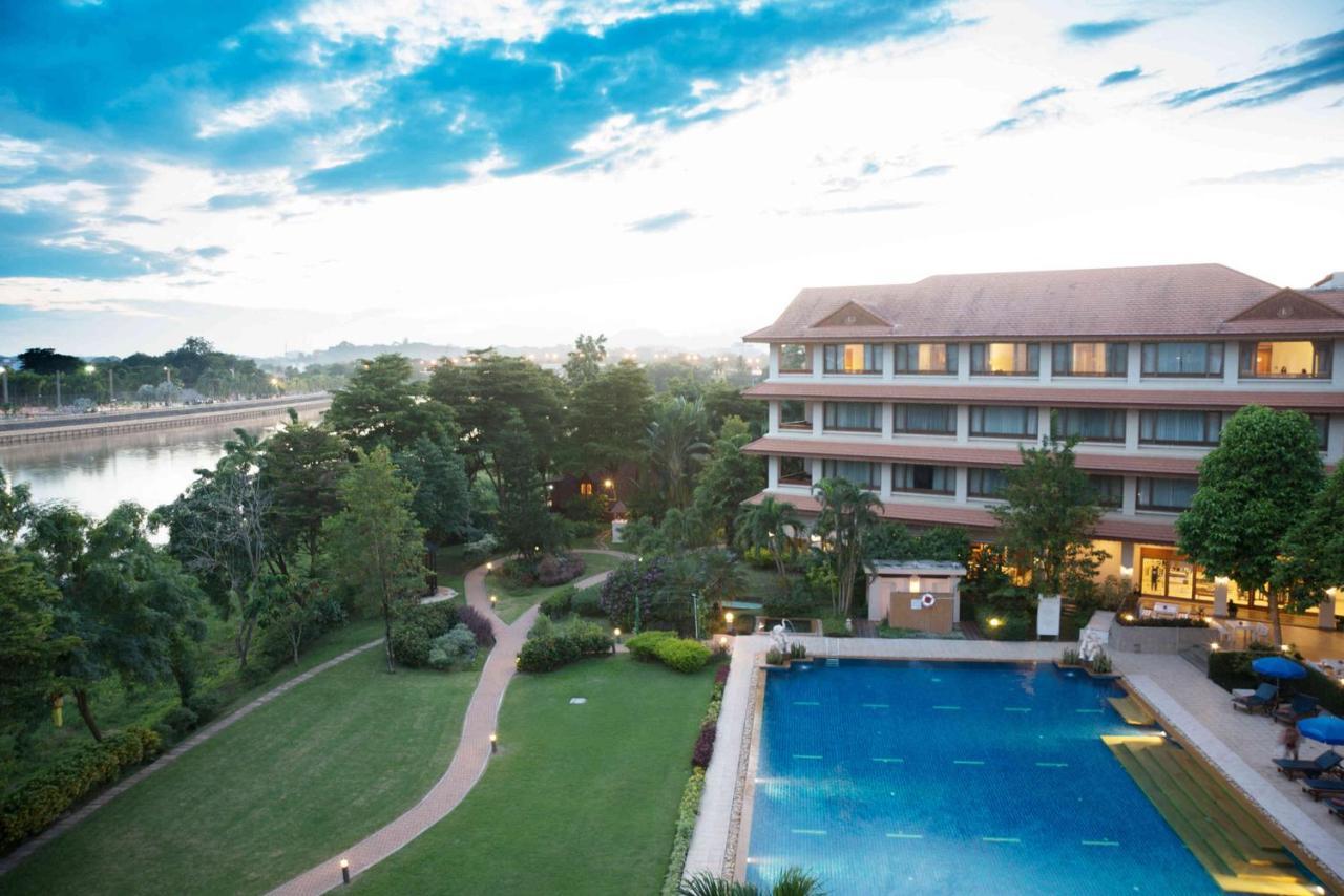 The Imperial River House Resort, Chiang Rai Exterior photo