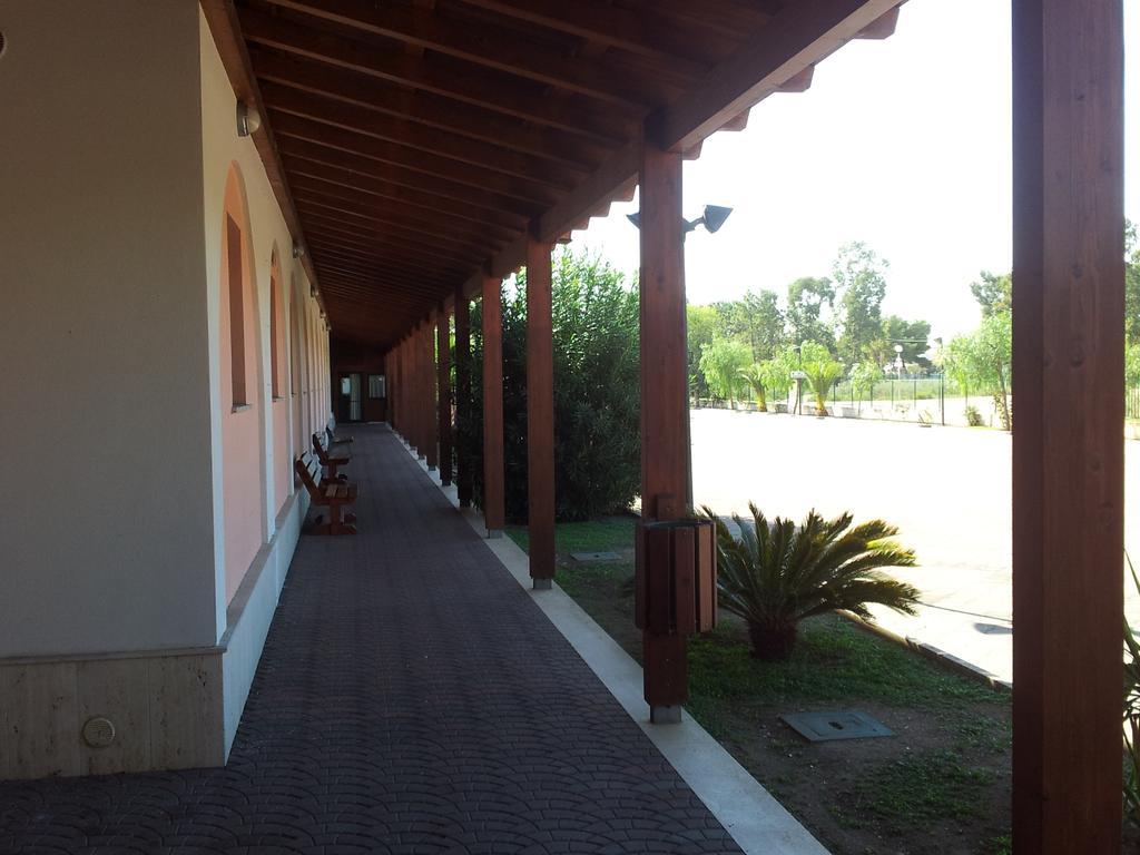 Del Golfo Hotel Manfredonia Exterior photo