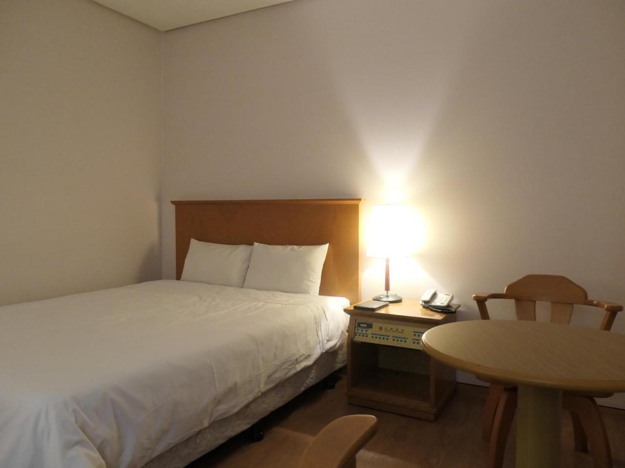 Daedong Hotel Jeju Room photo