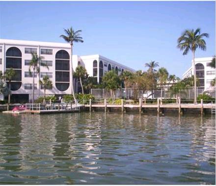 Anglers Cove Hotel Marco Island Exterior photo