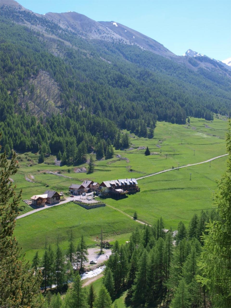 Hotel Spa La Cascade Ceillac Exterior photo