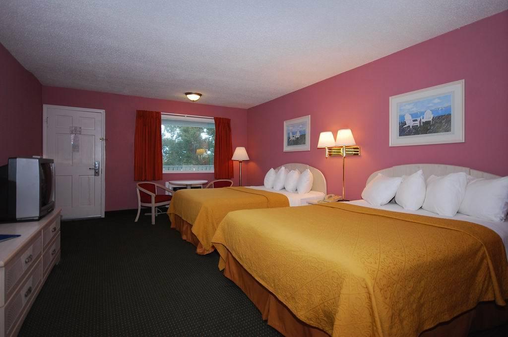 Atlantic Shores Inn And Suites Chincoteague Room photo