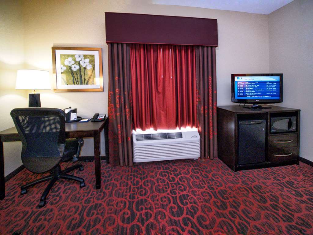 Hampton Inn & Suites Elk City Room photo