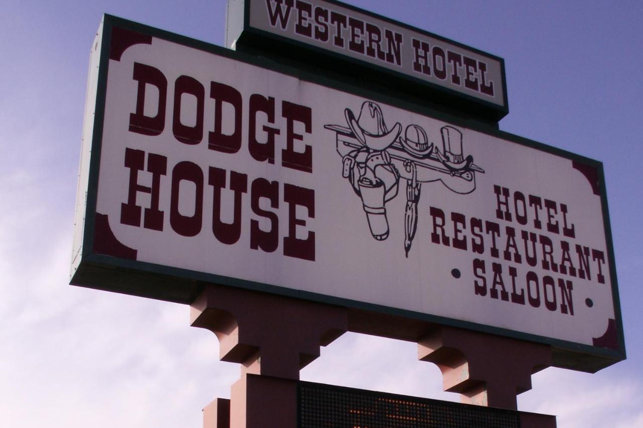 Dodge House Hotel Dodge City Exterior photo
