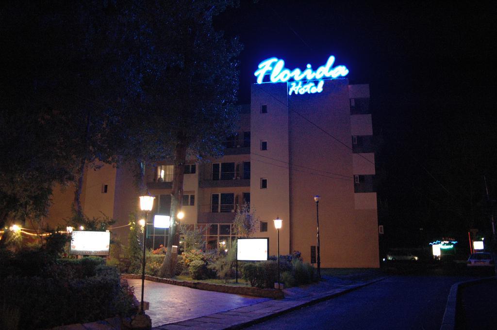 Hotel Florida Mamaia Exterior photo