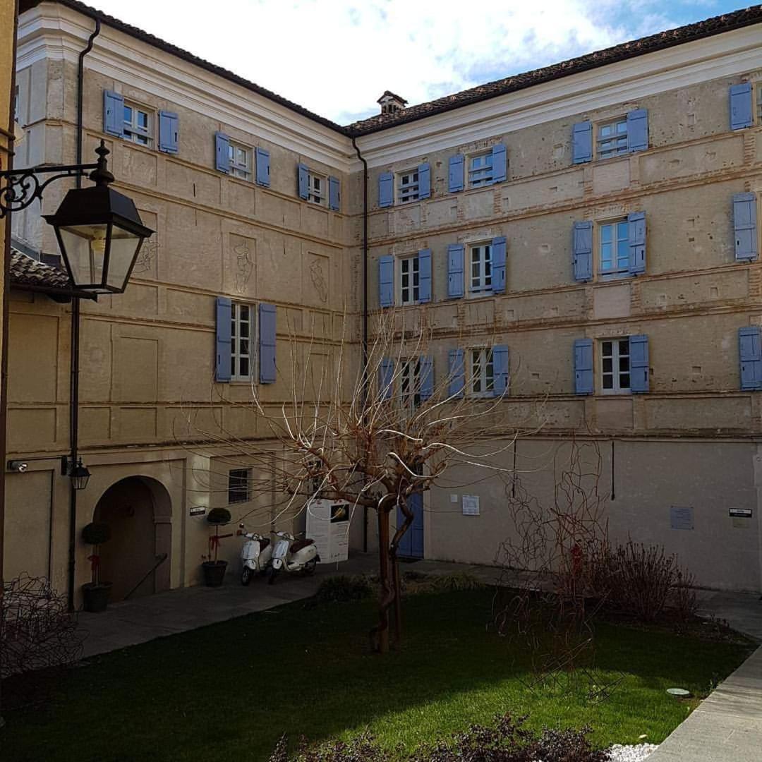 Antico Borgo Hotel Cuneo Exterior photo