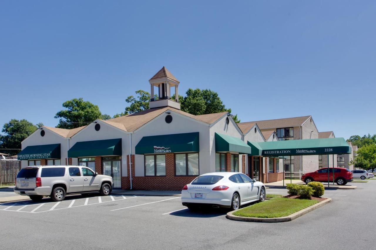 Master Suites Hotel Waldorf Exterior photo