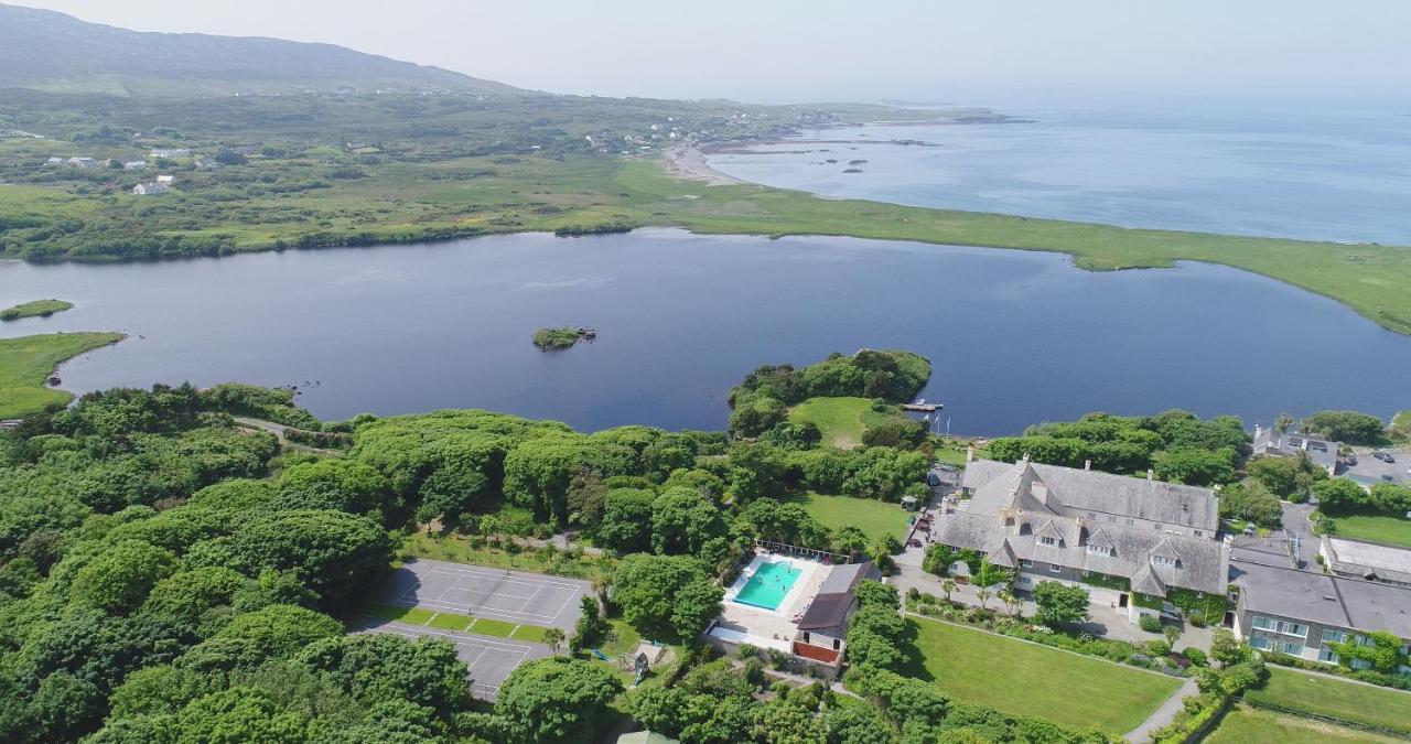 Renvyle House Hotel & Resort Exterior photo