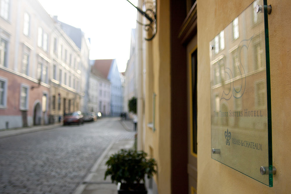 The Three Sisters Boutique Hotel Tallinn Exterior photo