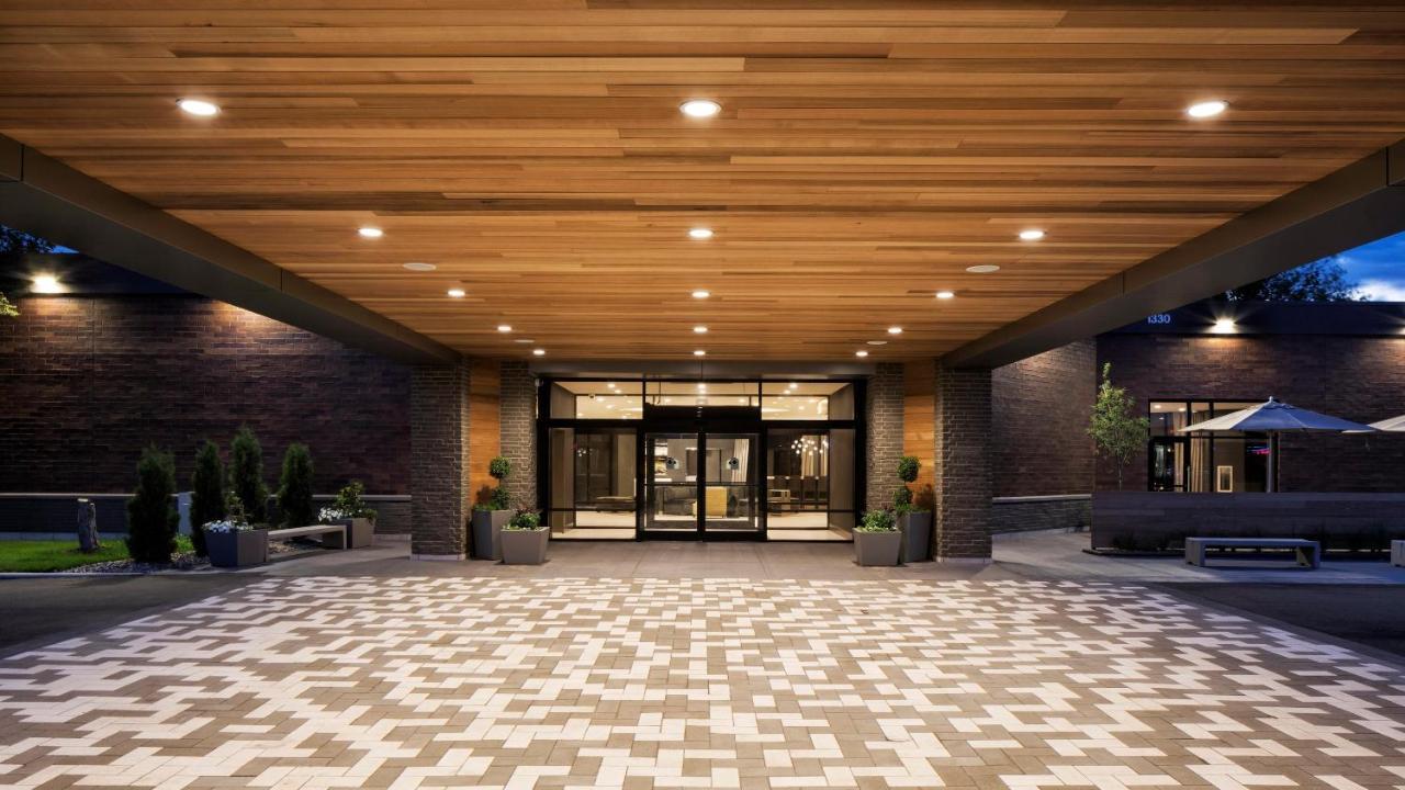 Delta Hotels By Marriott Minneapolis Northeast Exterior photo