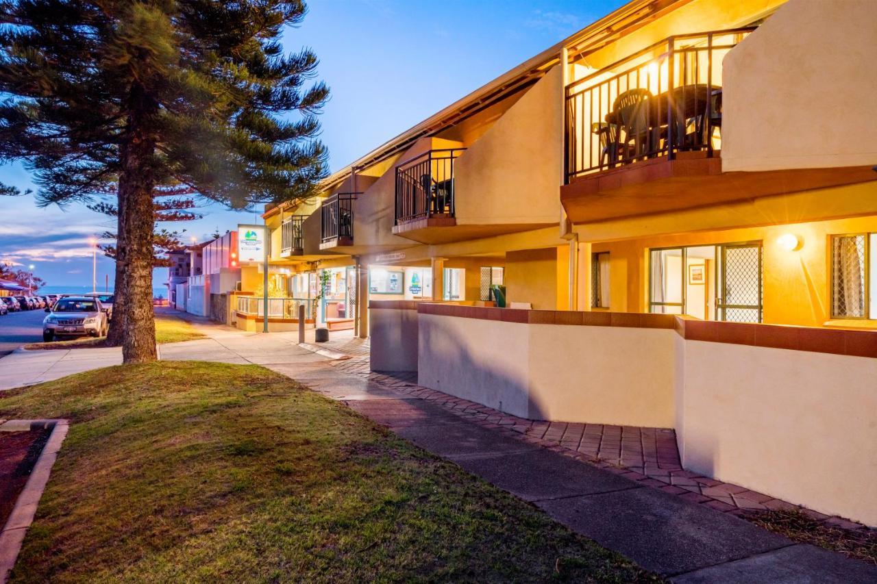 Cottesloe Beach Chalets Perth Exterior photo