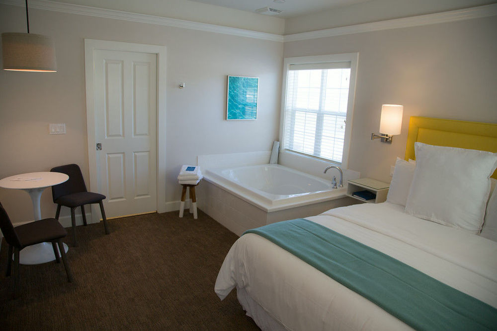 Lithia Springs Resort Ashland Room photo