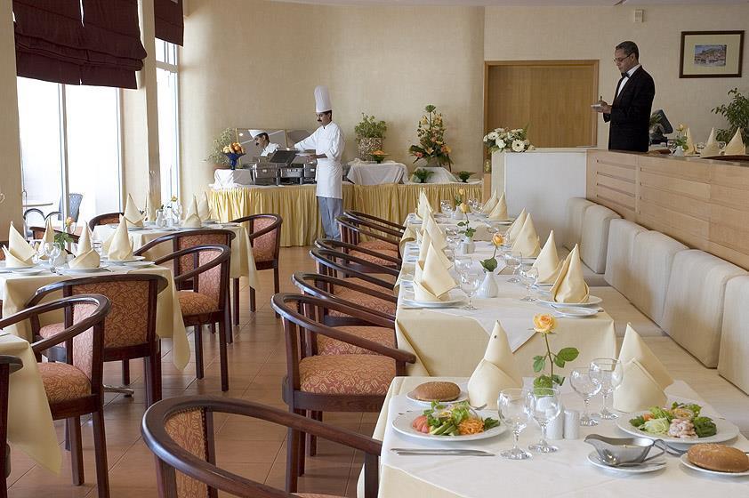 Farah Khouribga Hotel Restaurant photo