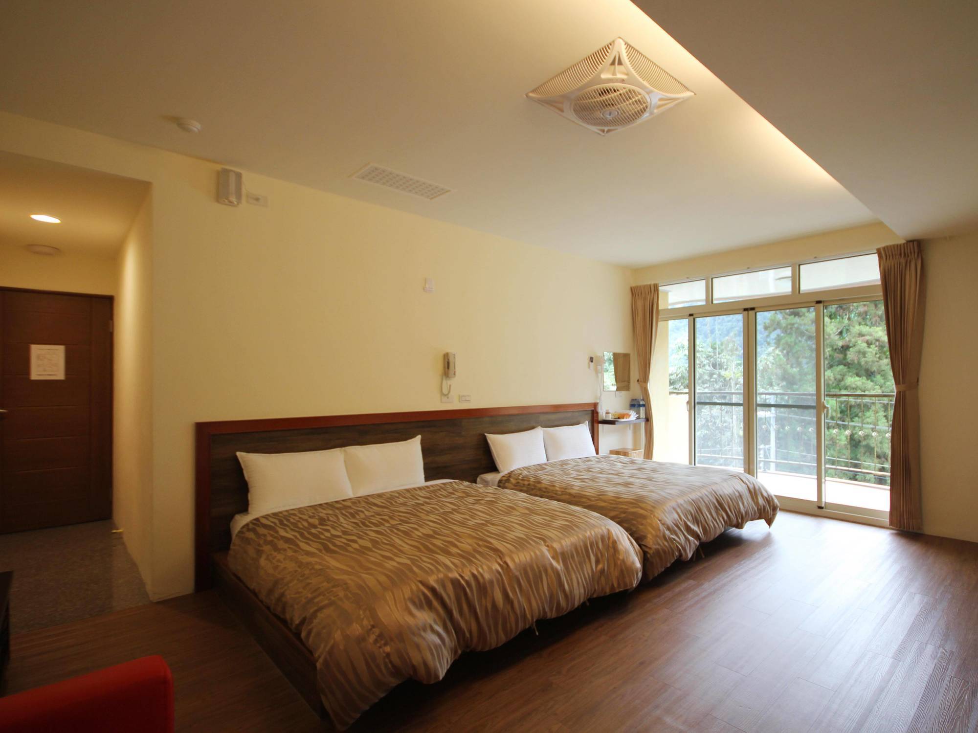 Shang Ti Sitou Bed And Breakfast Nantou Exterior photo