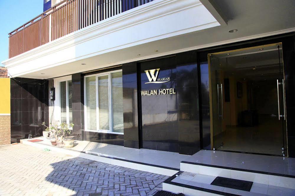 Hotel Walan Syariah Surabaya Exterior photo