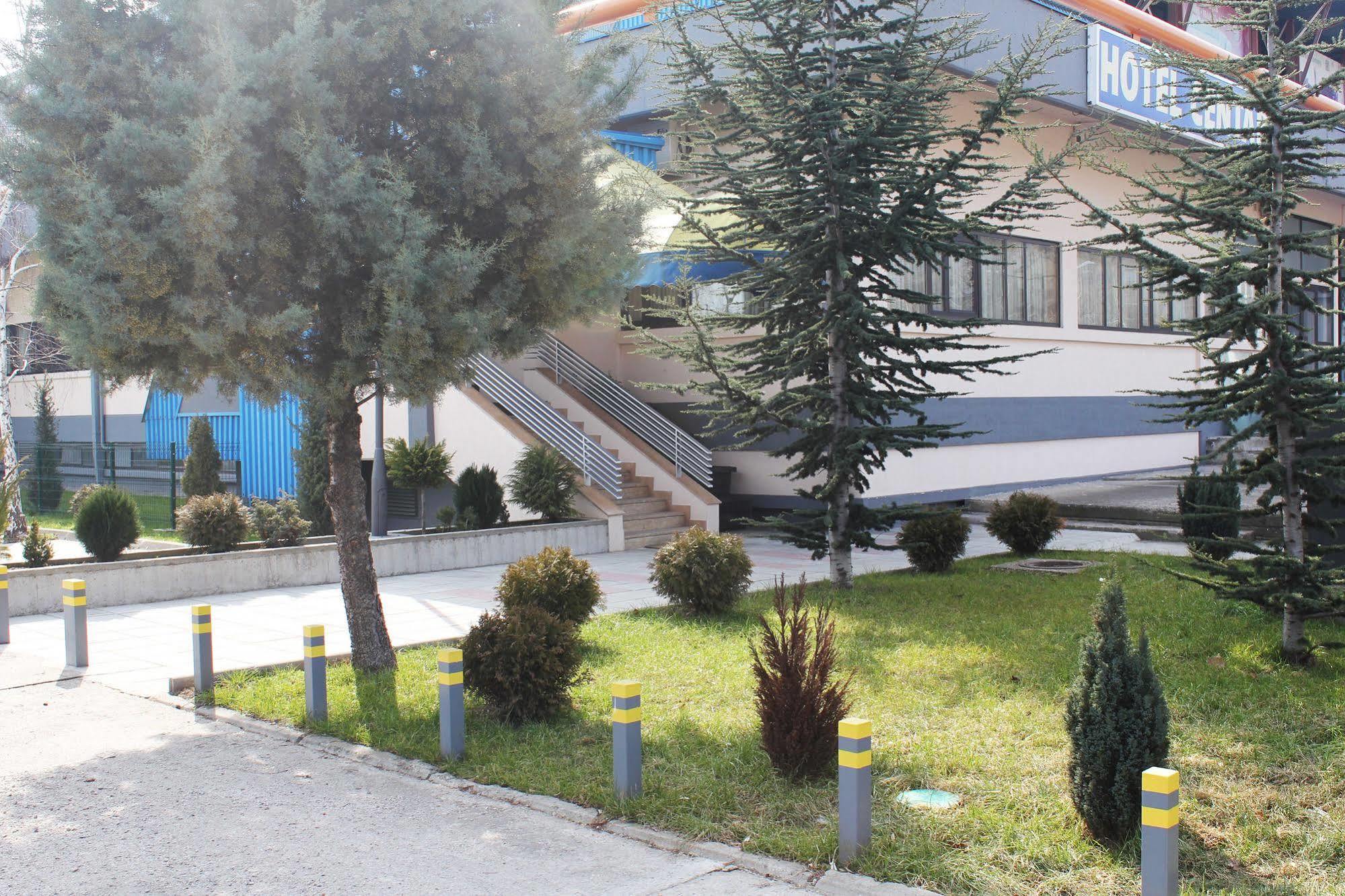 Hotel Centar Skopje Exterior photo