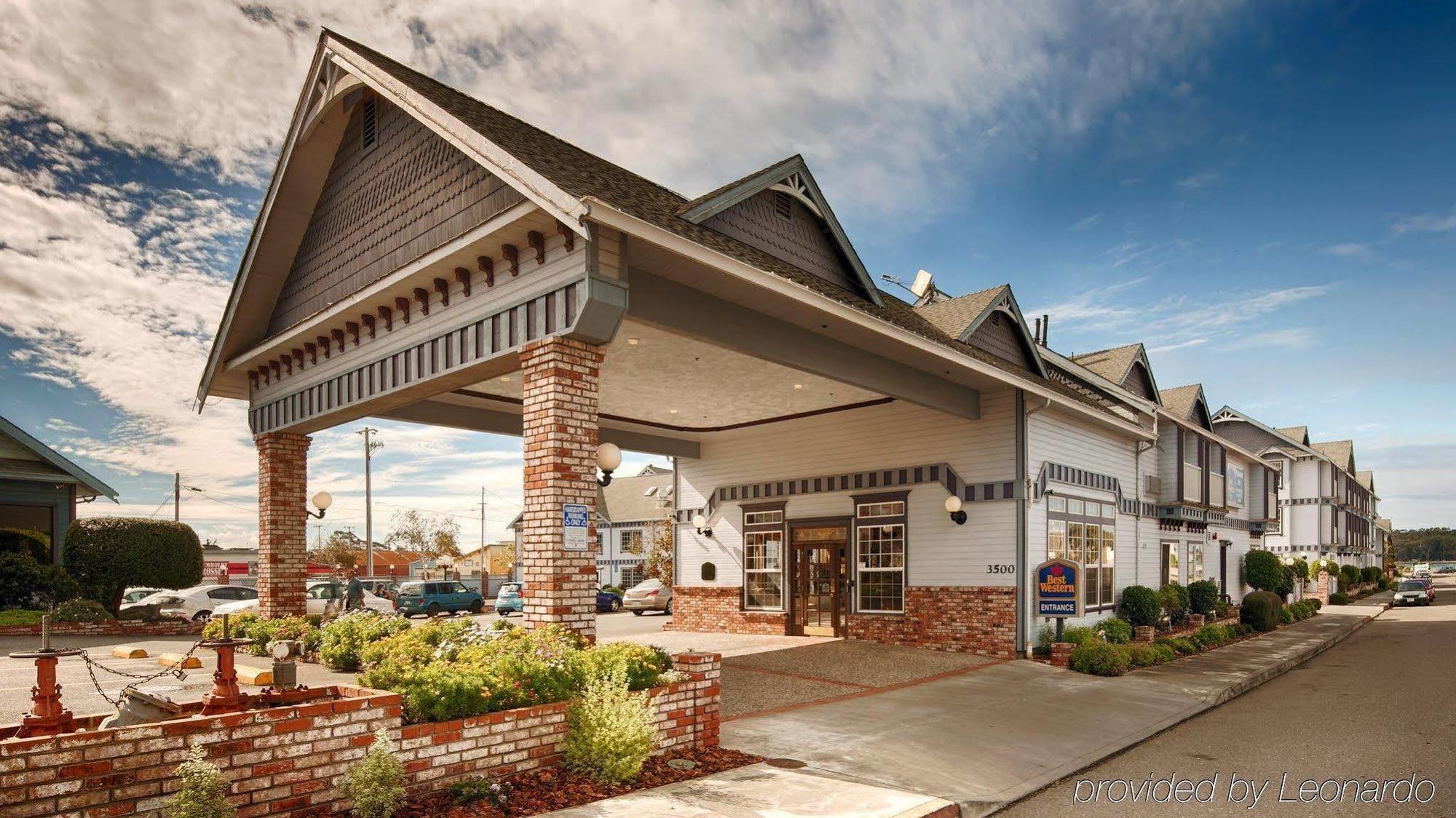 Best Western Plus Bayshore Inn Eureka Exterior photo