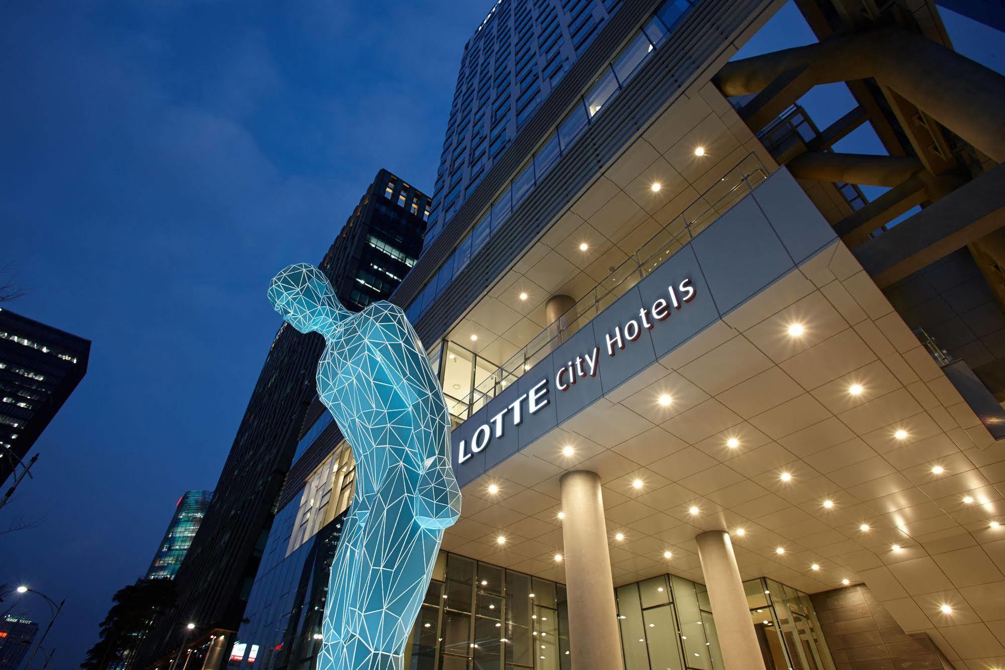 Lotte City Hotel Myeongdong Seoul Exterior photo