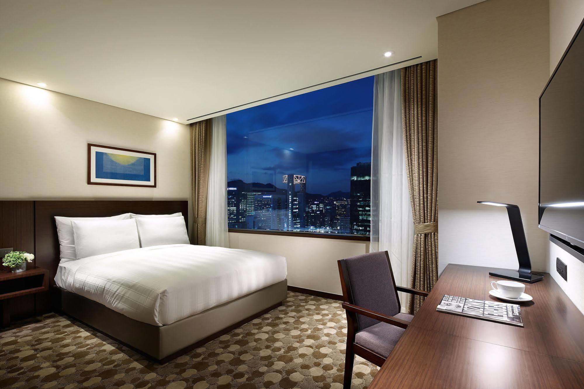 Lotte City Hotel Myeongdong Seoul Exterior photo