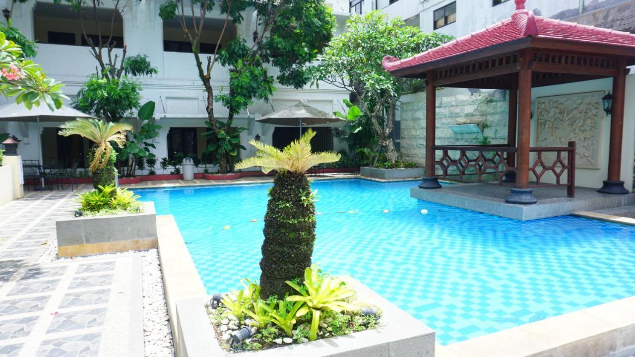 Hotel Pelangi Malang, Kayutangan Heritage Exterior photo