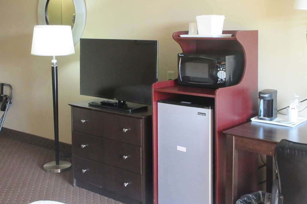 Rodeway Inn & Suites Rockford Room photo