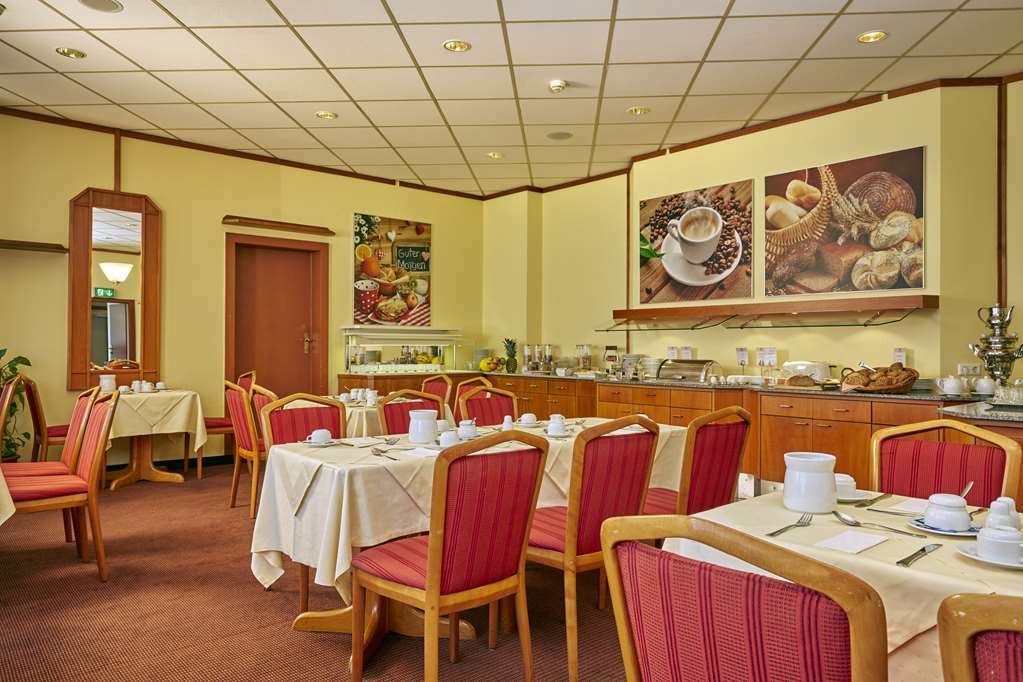 Taste Smart Hotel Lampertheim Restaurant photo