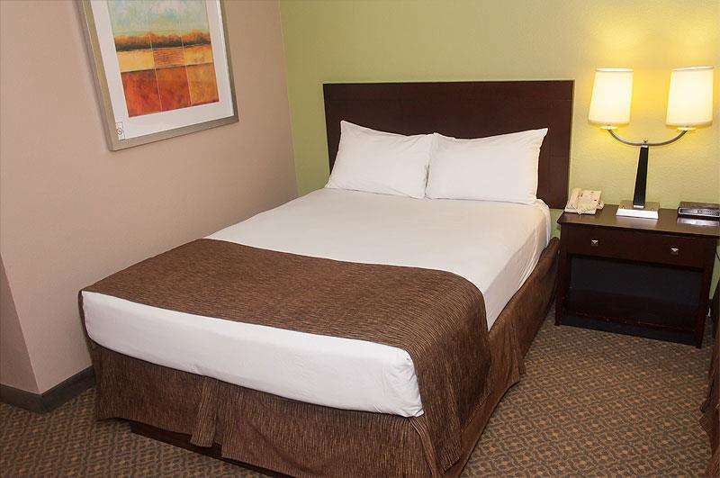 Windemere Hotel & Conference Center Sierra Vista Room photo