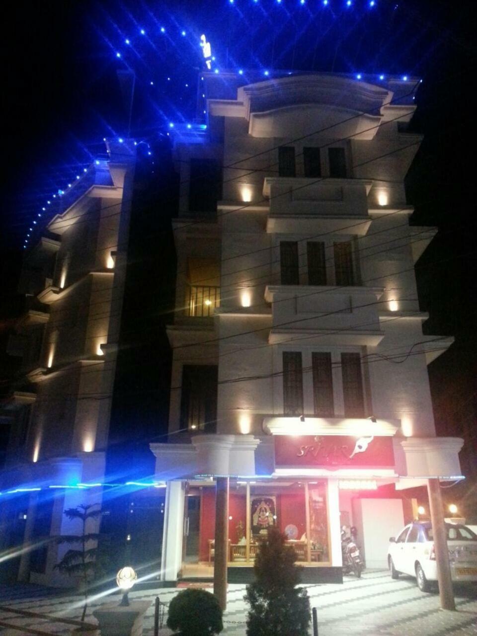 Srivar Hotels Guruvayur Exterior photo