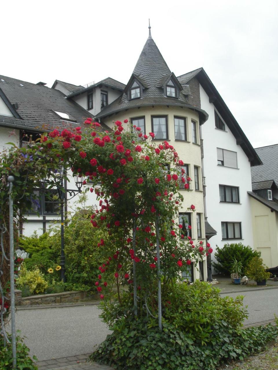 Hotel Zum Rehberg Kastellaun Exterior photo