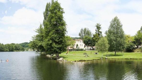 Hotel Du Lac Foix Exterior photo
