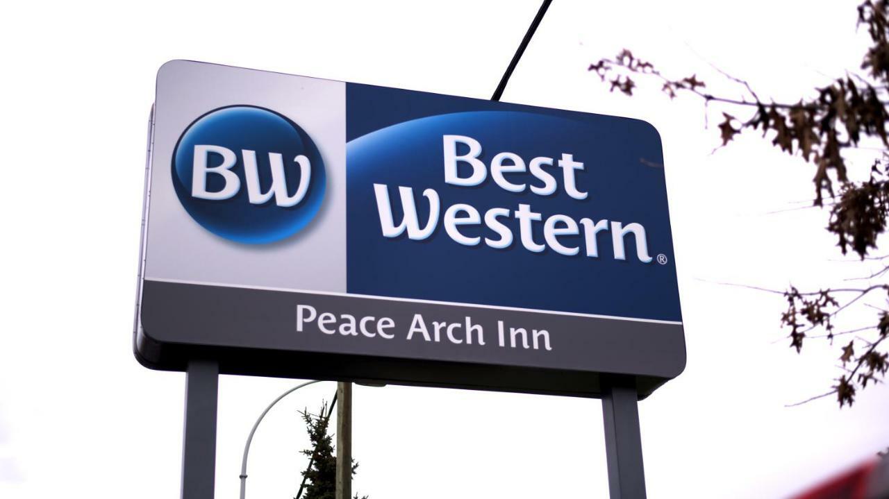 Best Western Peace Arch Inn Surrey Exterior photo