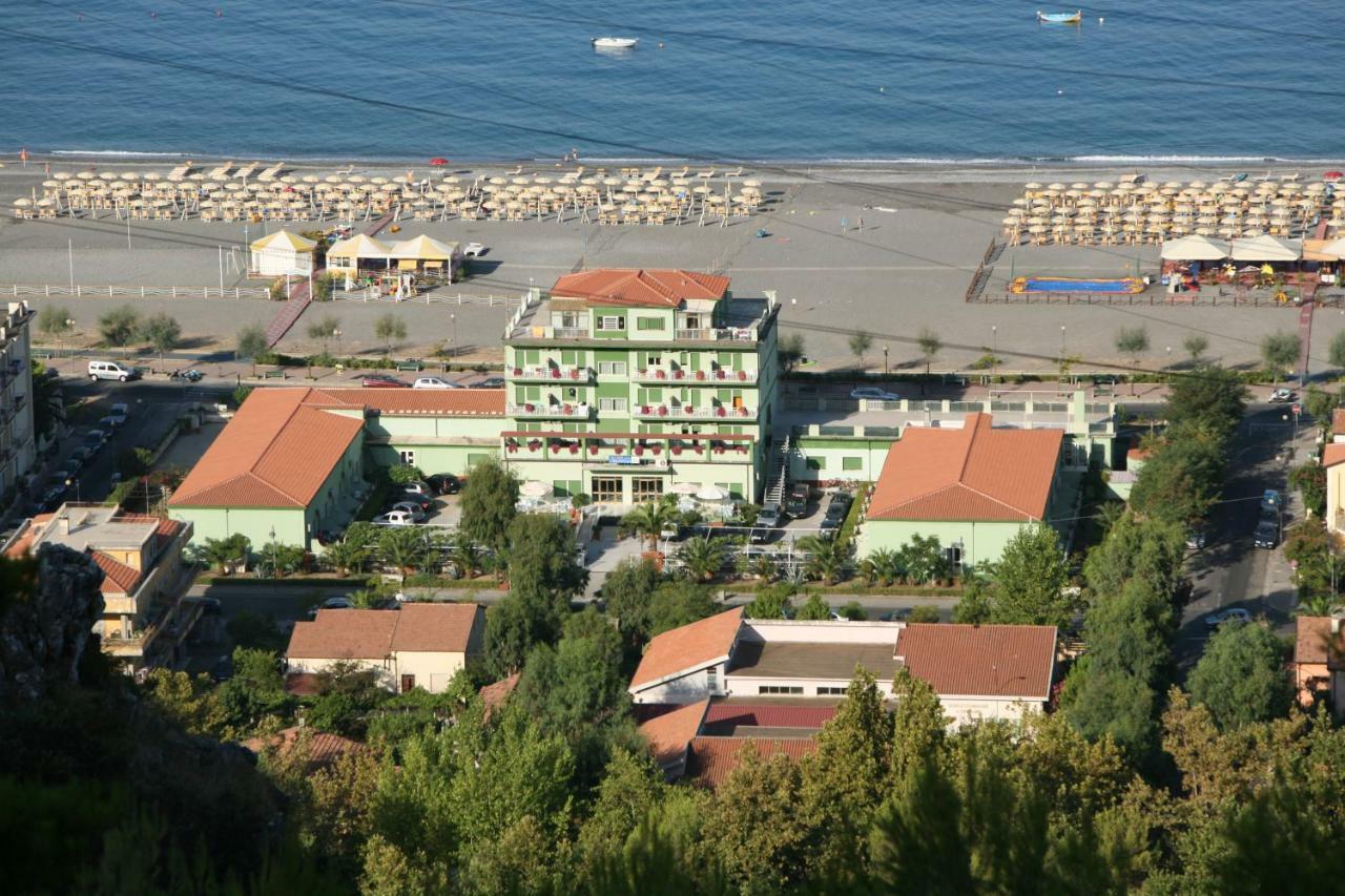 Hotel Germania Praia a Mare Exterior photo